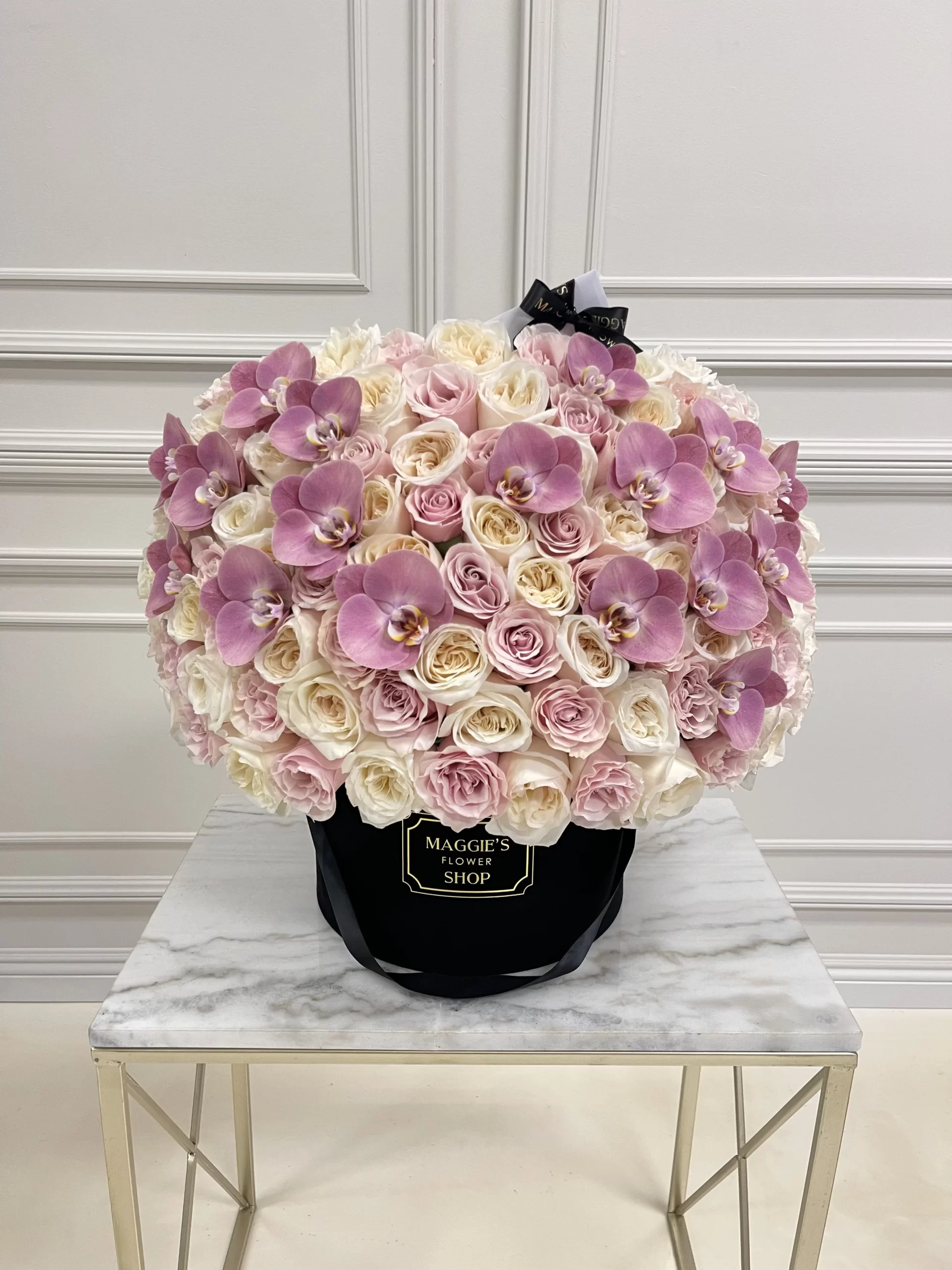 B&BA 100 Rose X Orchids Box
