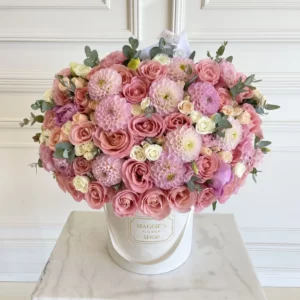 B&BA Dahlias & Roses Box